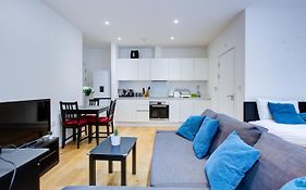 Statera Apartments - City Terraces